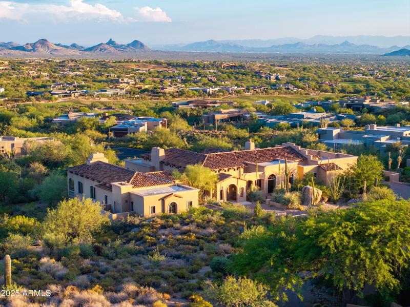 004_Front Elevation Sophistication