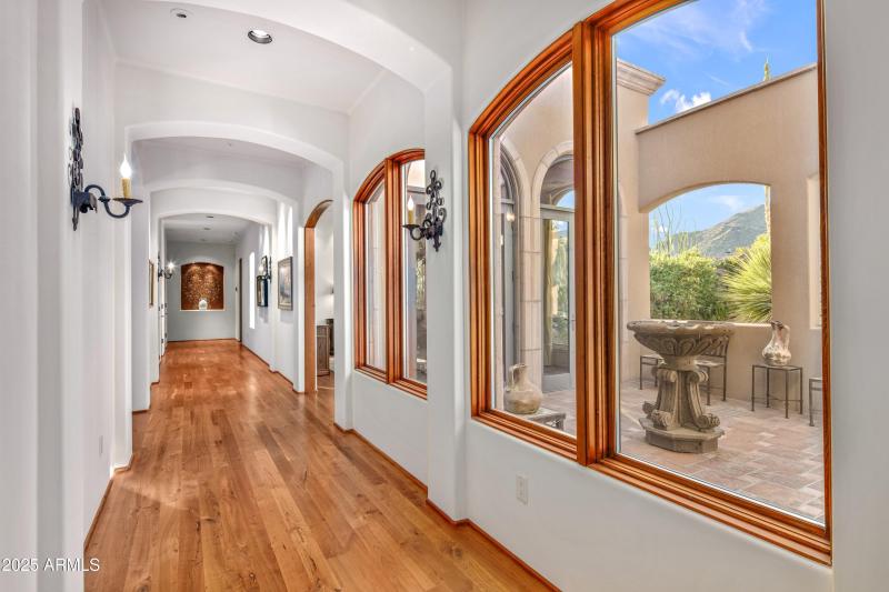 018_Front Corridor Northern Vistas