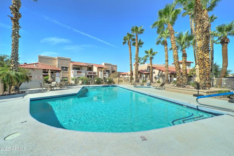 5757 W. Eugie Avenue #2032-35