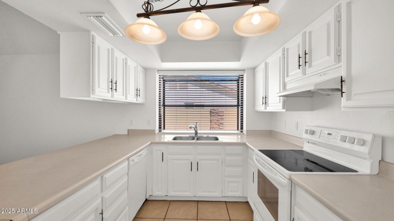 11-web-or-mls-P1164565