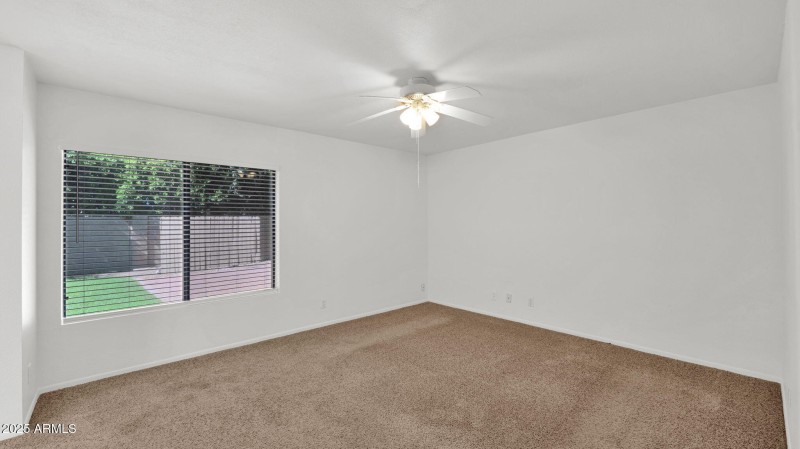 25-web-or-mls-P1164600