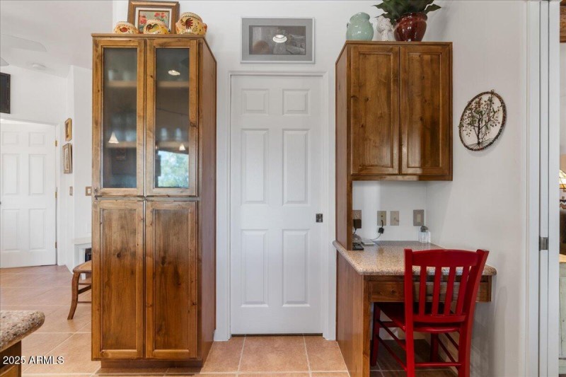14-Kitchen Pantry