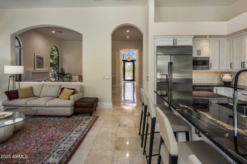 16-web-or-mls-D46A1428 copy