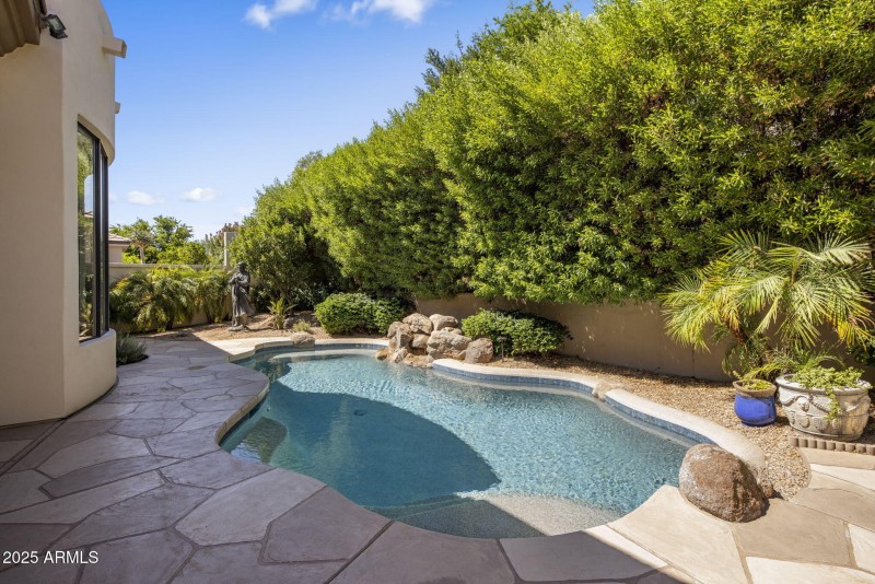 28-web-or-mls-D46A1505