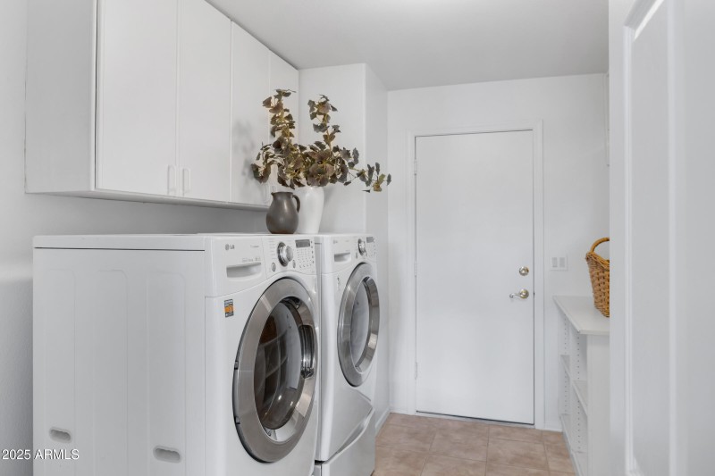 721 W Cherrywood Dr-24