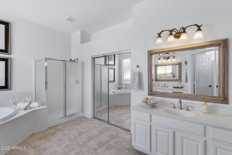 721 W Cherrywood Dr-29