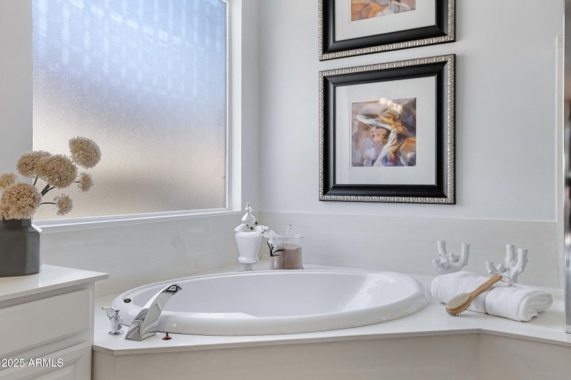 721 W Cherrywood Dr-31