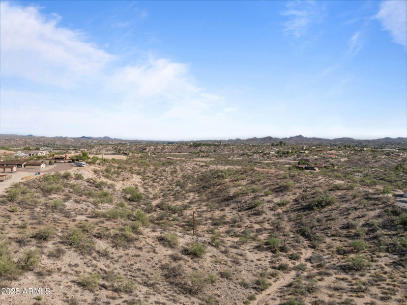 10-web-or-mls-DJI_20250909160655_0122_D