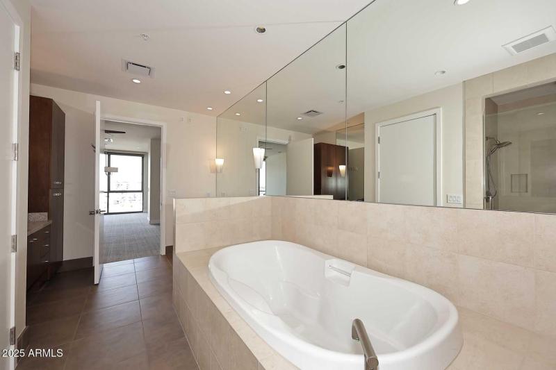 Primary Bath-Garden Tub