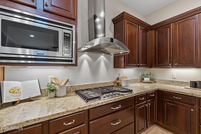 26-web-or-mls-Stonecrest-26