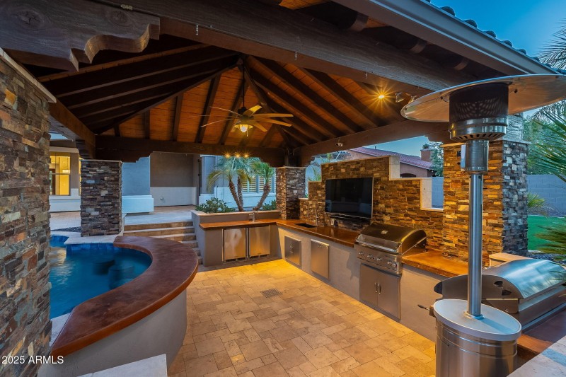 119-web-or-mls-Stonecrest-Twilight-16