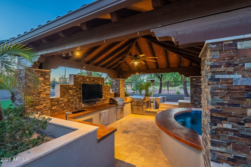 122-web-or-mls-Stonecrest-Twilight-19