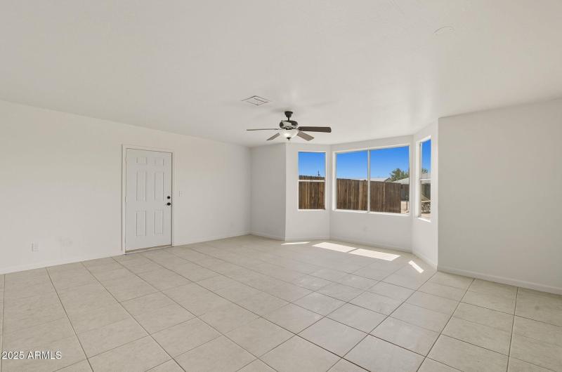 31-web-or-mls-Foothill-20