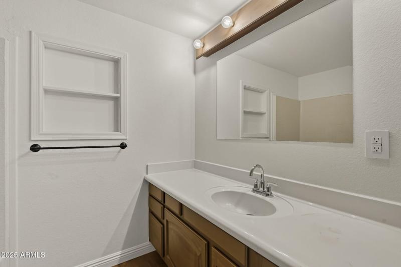 47-web-or-mls-Foothill-36