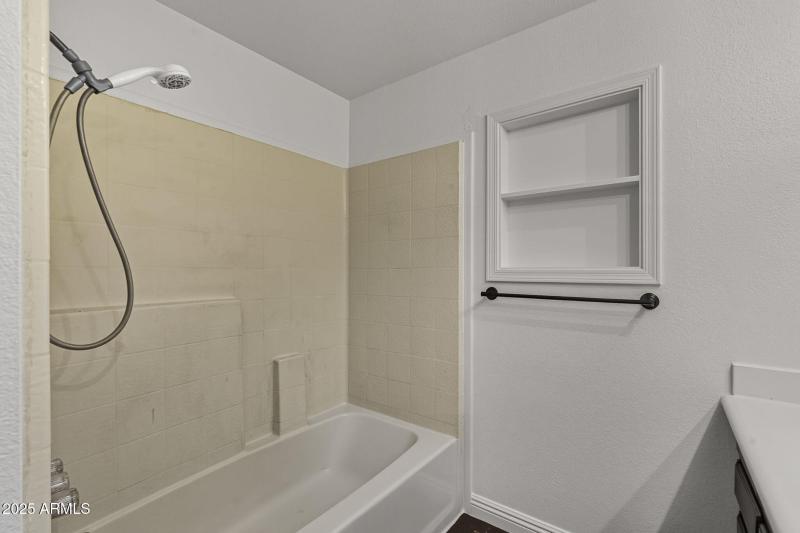 48-web-or-mls-Foothill-37