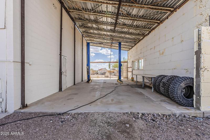 62-web-or-mls-Foothill-51