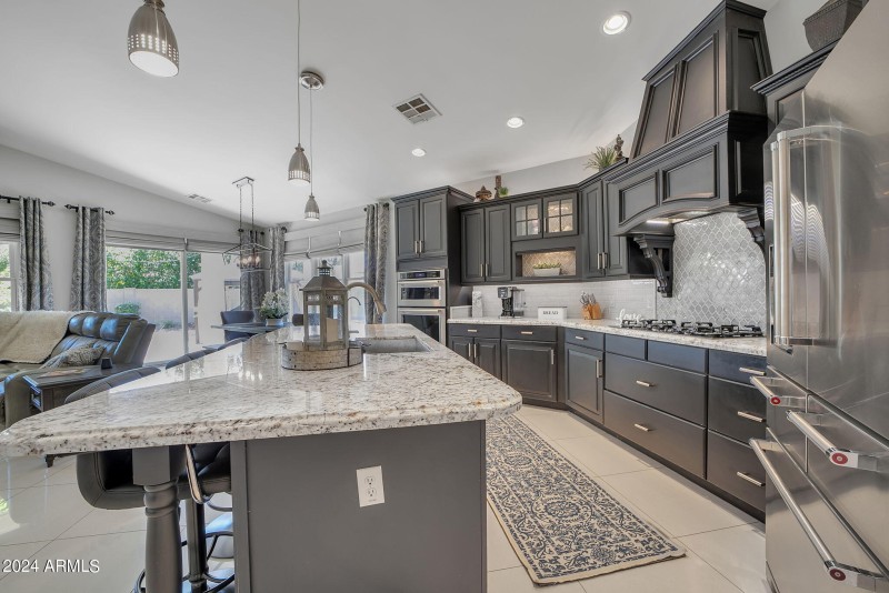 25-web-or-mls-25_091_a4m_01