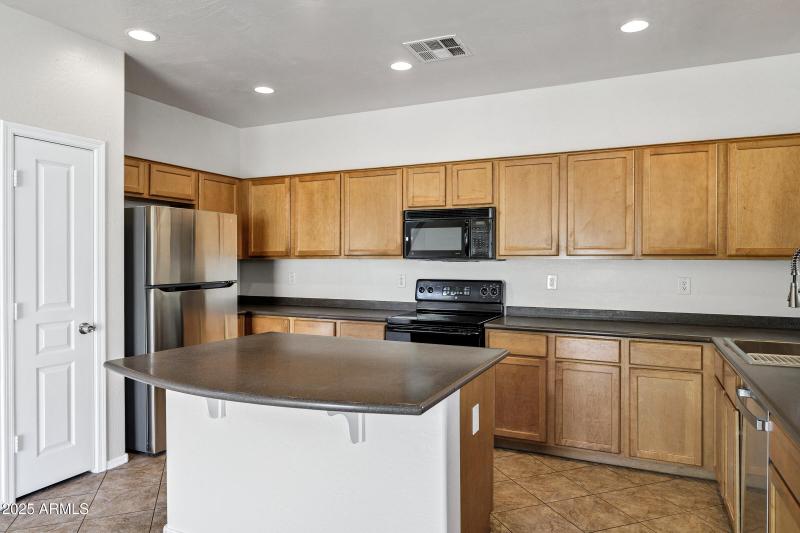 1702 E Joseph Way-13