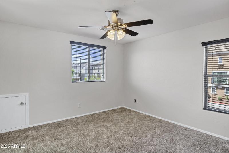 1702 E Joseph Way-23