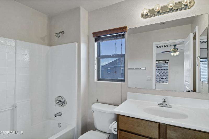 1702 E Joseph Way-31