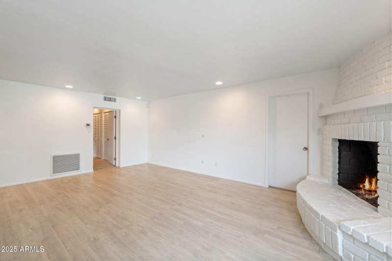 24-web-or-mls-DSC_4024