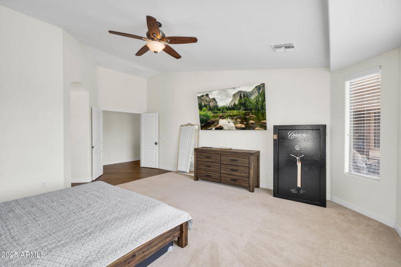 24-web-or-mls-21718 E Cherry Wood Dr-21