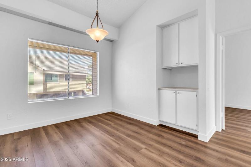 Beverage center and dining area