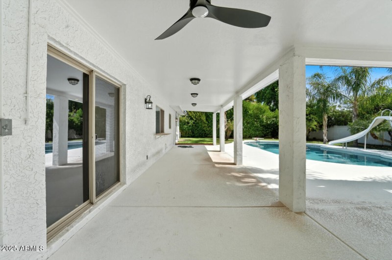 5601 E Sweetwater Ave-44