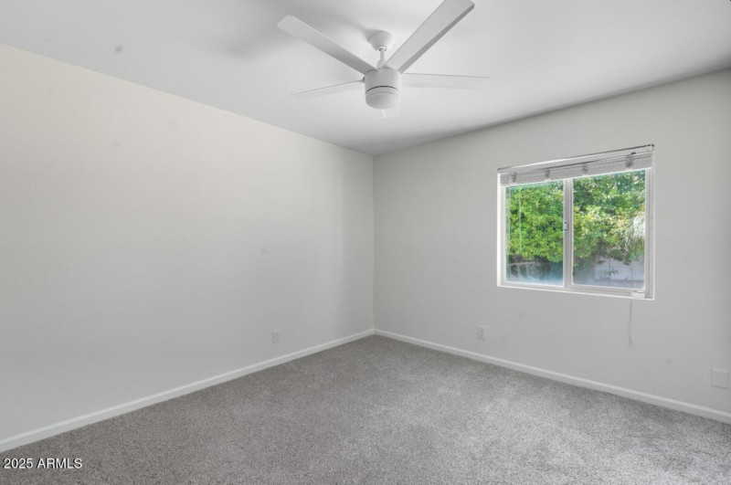 5601 E Sweetwater Ave-36