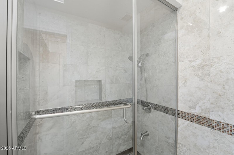 5601 E Sweetwater Ave-28