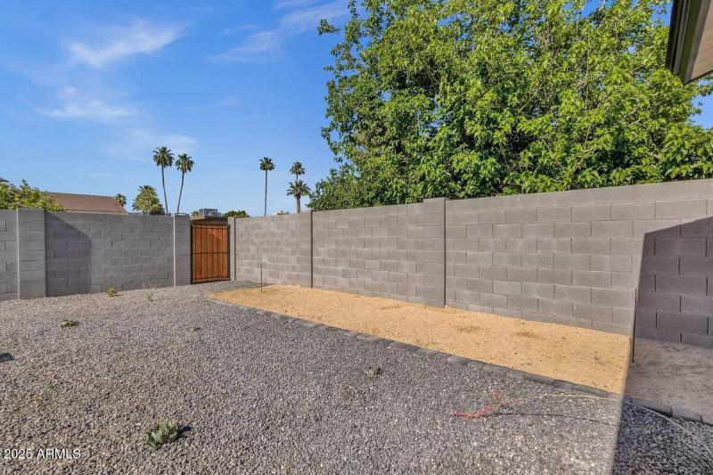 e9242d06-c400-4012-9340-983cd7cc8ef2