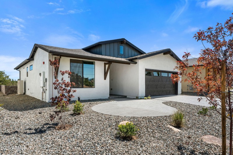 11-Front of Home (3)