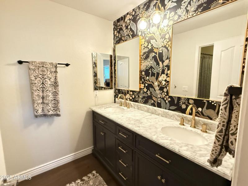 IMG_6590_genErase_genErase