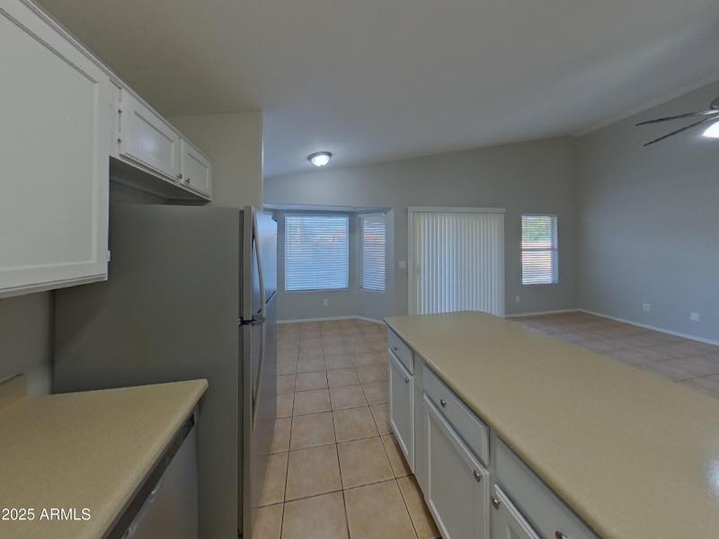 10_pc_JgPMHcwsYU_aiaufHxsbZ_layout_1