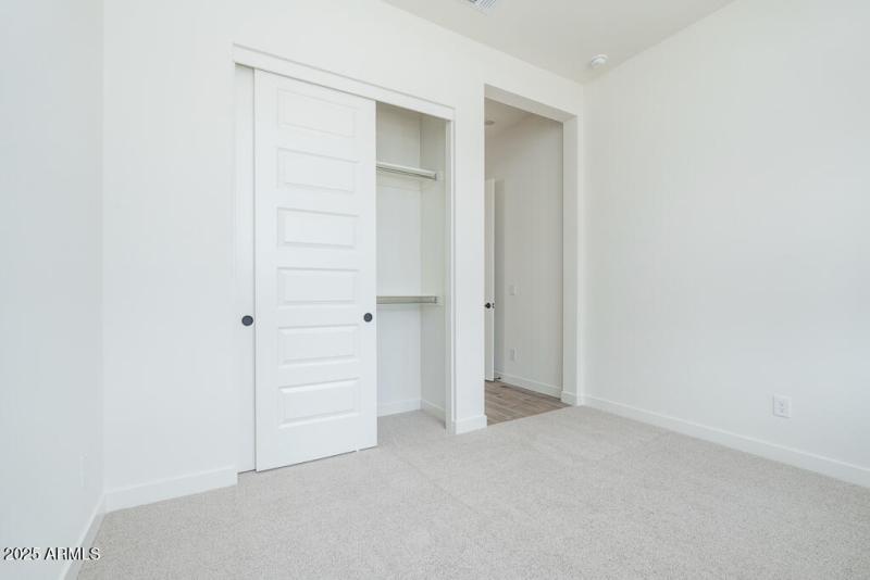 Tri Pointe Waterston Central 282 - Bedro