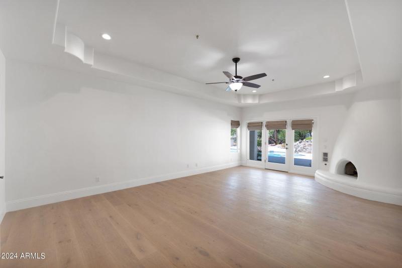 52-web-or-mls-34-print-P1097687