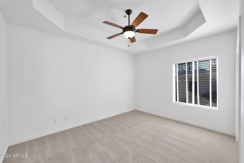 70-web-or-mls-P1097861