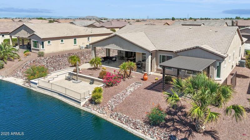 44-web-or-mls-41733-w-summer-sun-ln