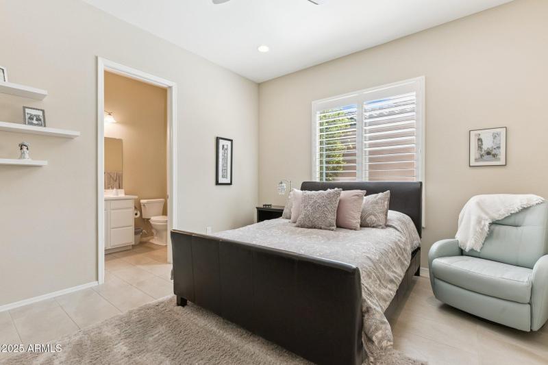 25-web-or-mls-41733-w-summer-sun-ln