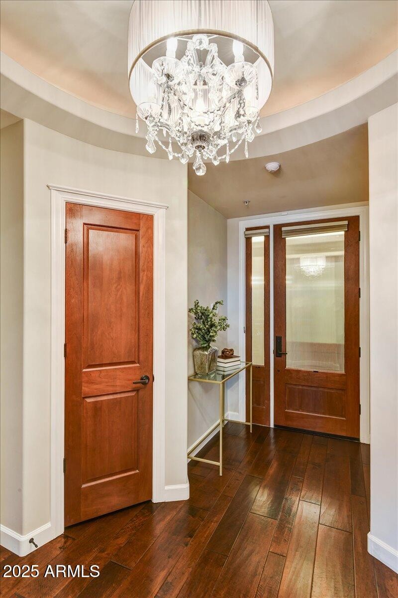 03-Entry Foyer