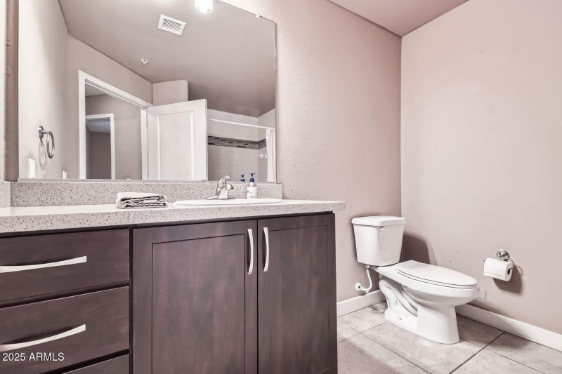 5450 E Deer Valley Dr Building 10 Unit 1
