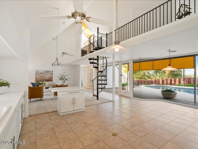 09-Kitchen to Dining