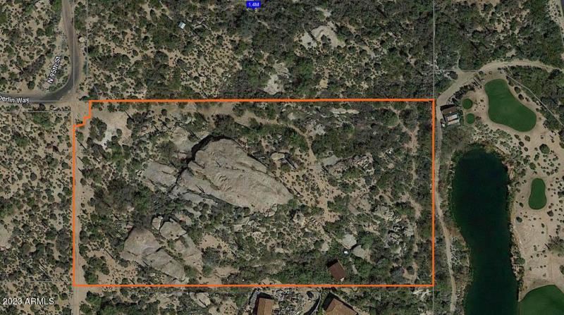 5 acres next to Estancia