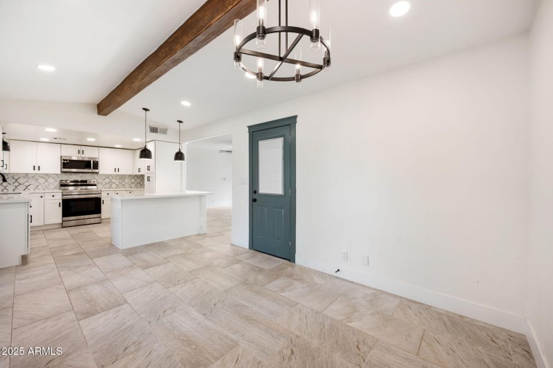 10-web-or-mls-_JMZ1536