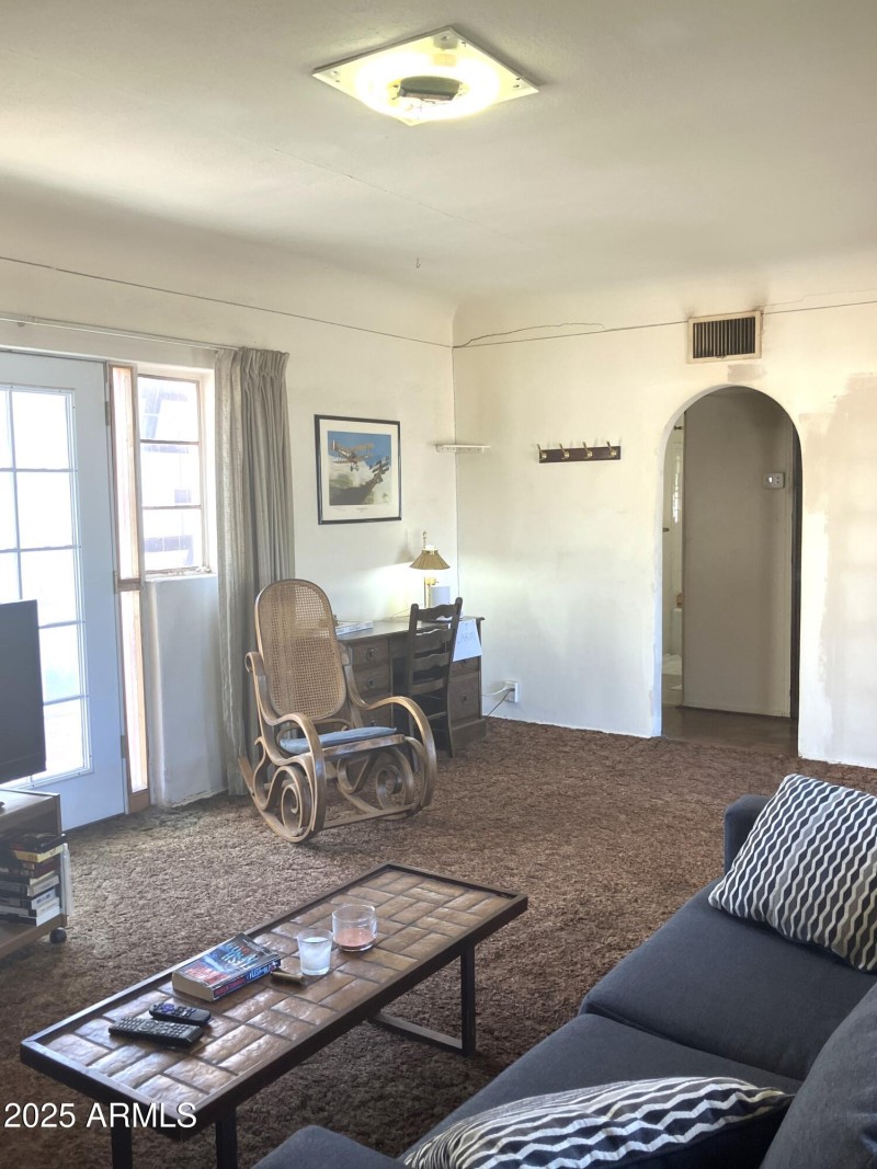 Living Room Looking Toward Hallway