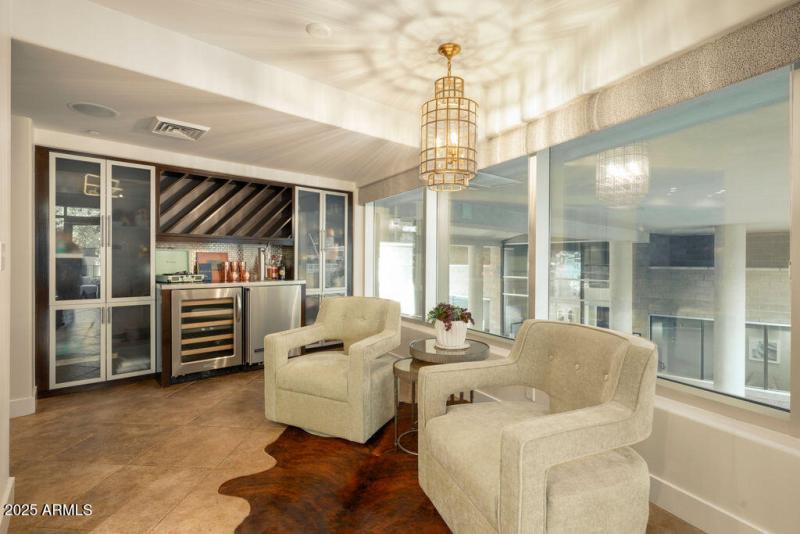 Kitchen Sitting Area w:Custom Bar