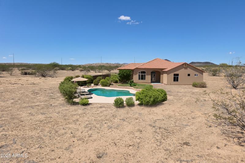 1.14 Acre Lot w/ Mountain Views!