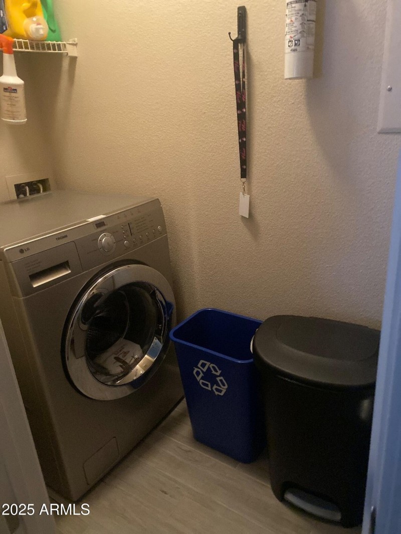 sig condo Washer