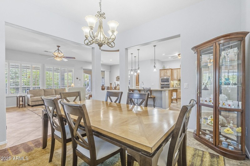 4644 E Sourwood