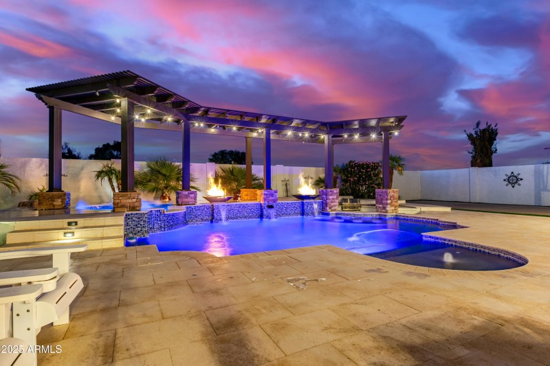 08999504e03bddb54eb5879135f77b69